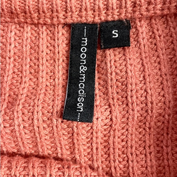 Moon & Madison Dusty Rose Knit Sweater Women’s Small Lace-Up Sides Cropped - Picture 5 of 9